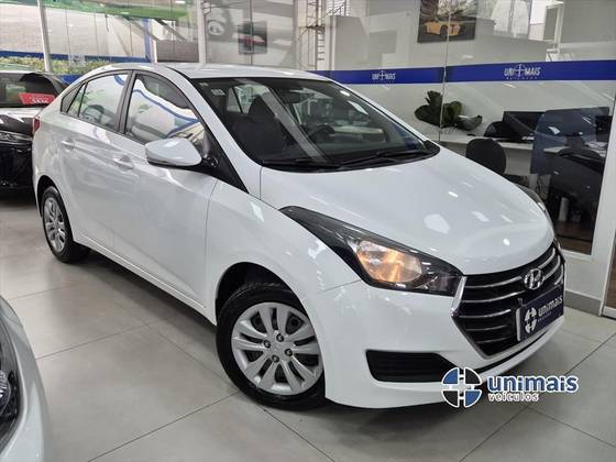 HYUNDAI HB20S 1.6 COMFORT PLUS 16V FLEX 4P AUTOMÁTICO